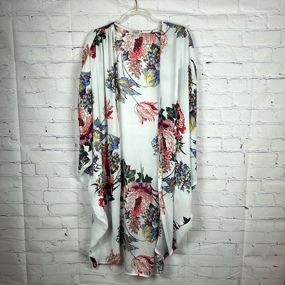 Umgee Boho Women's Floral Print Short Sleeve Kimono Small/Medium Vacation Beach